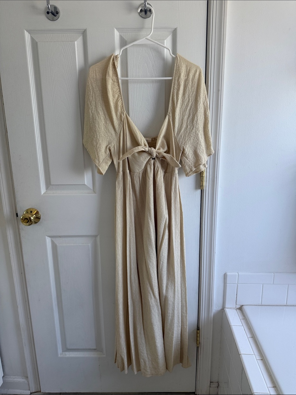 Maternity maxi dress cream
